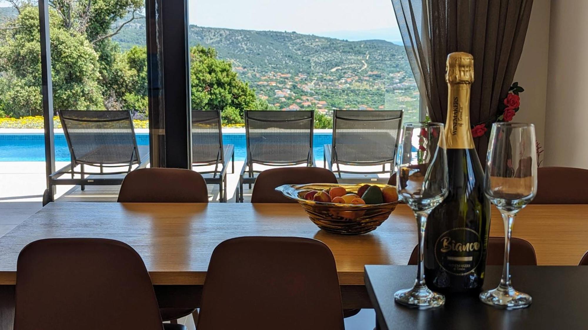 Villa View Vinišće