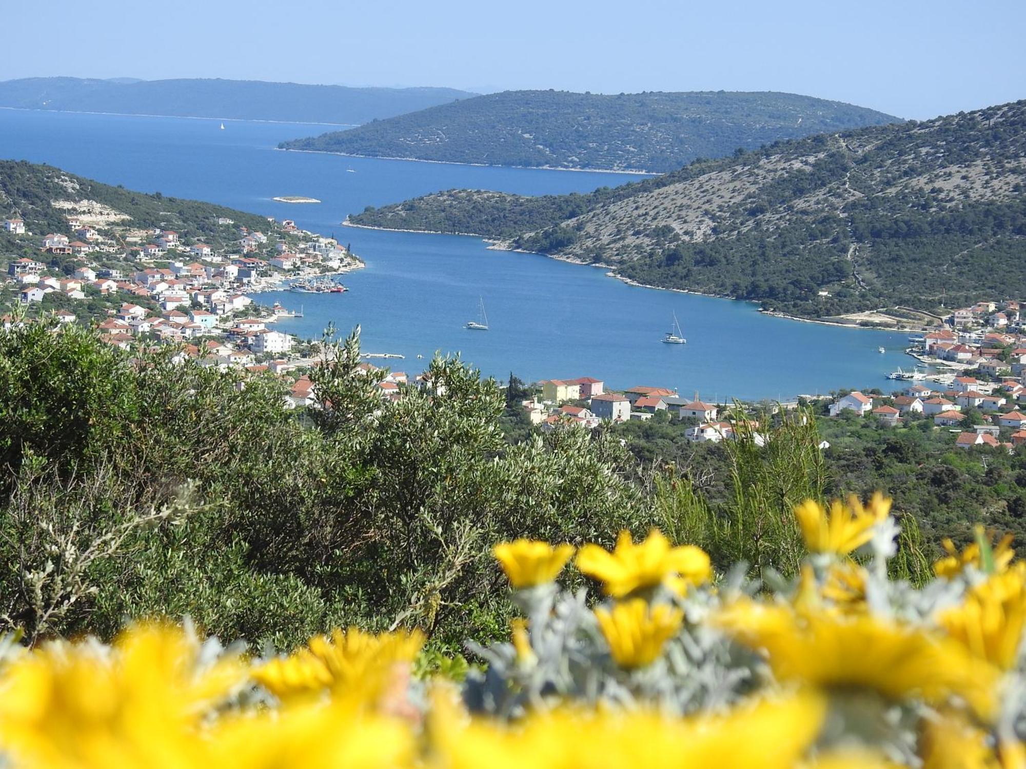 View Villa *